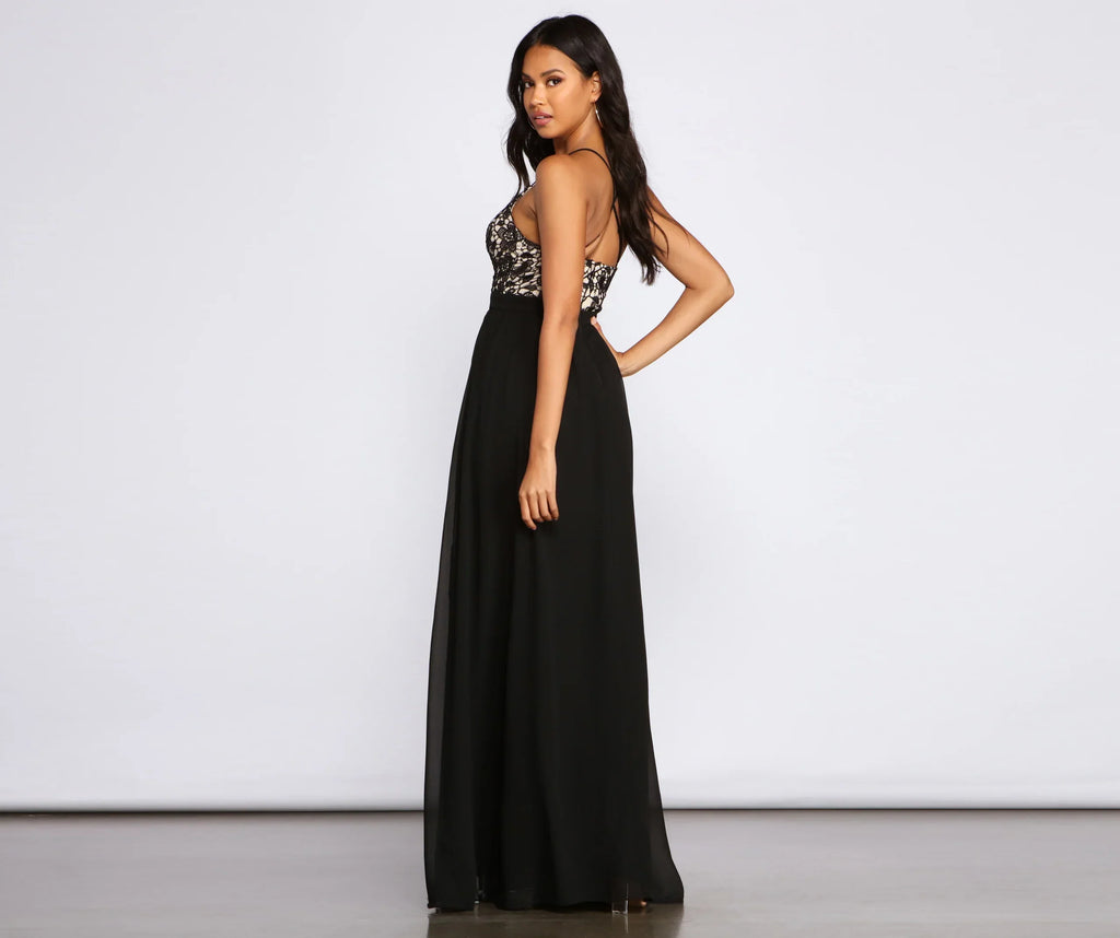 Sapphire Formal Scalloped Lace Dress