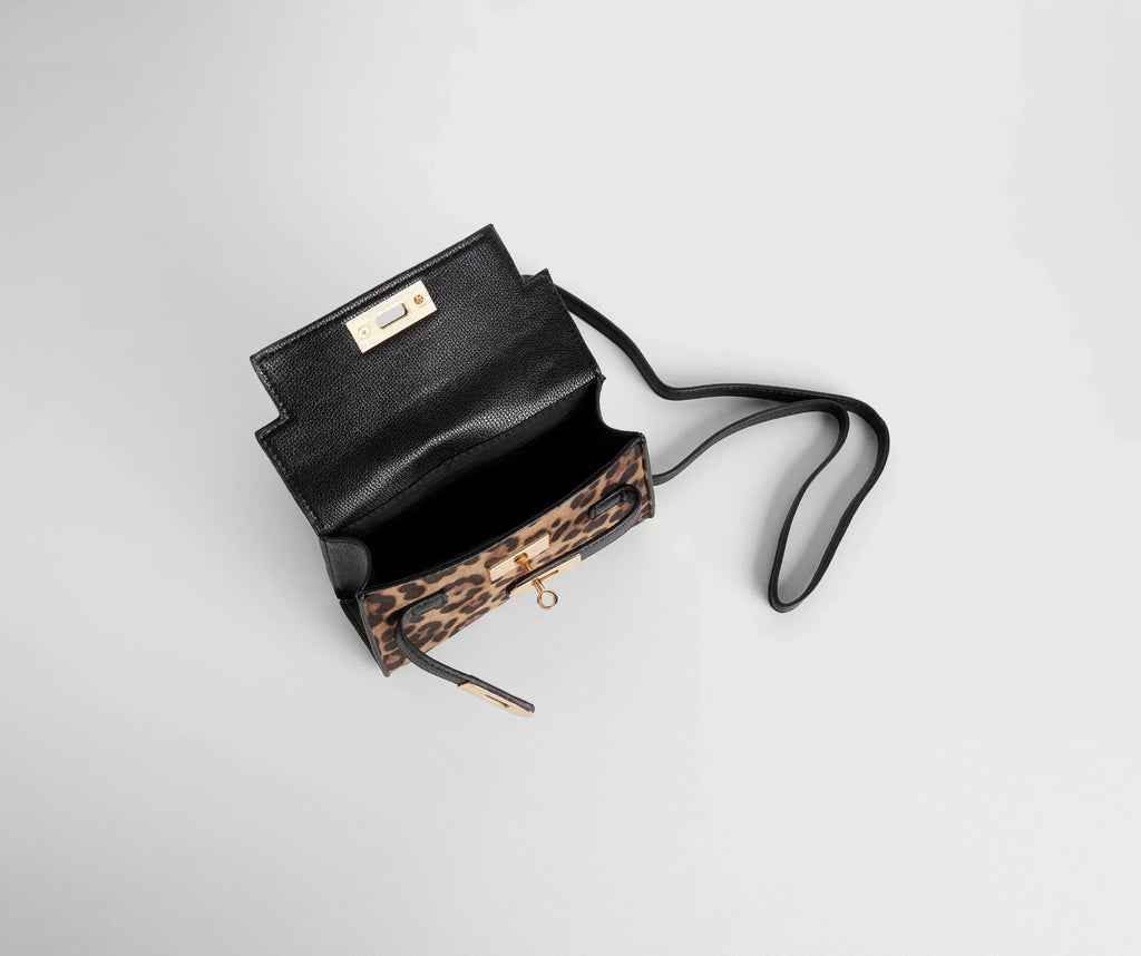 Saffiano Turnlock Top Handle Bag