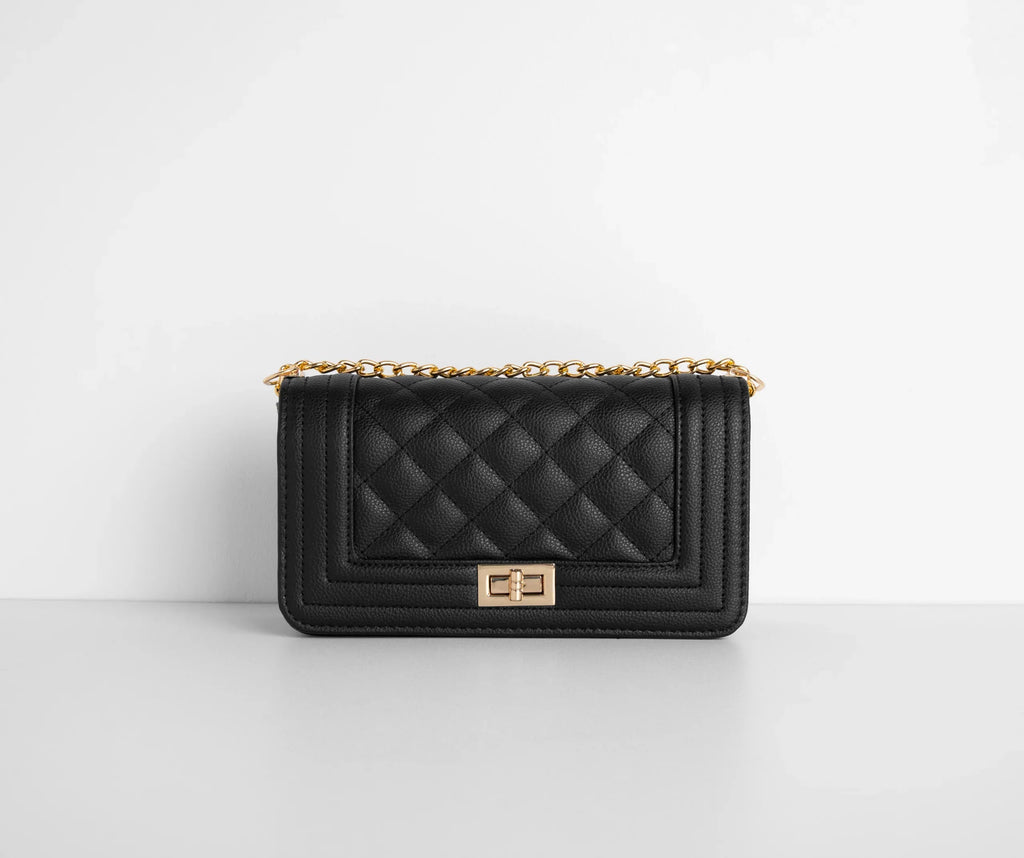 Quilted Elegance Faux Leather Handbag